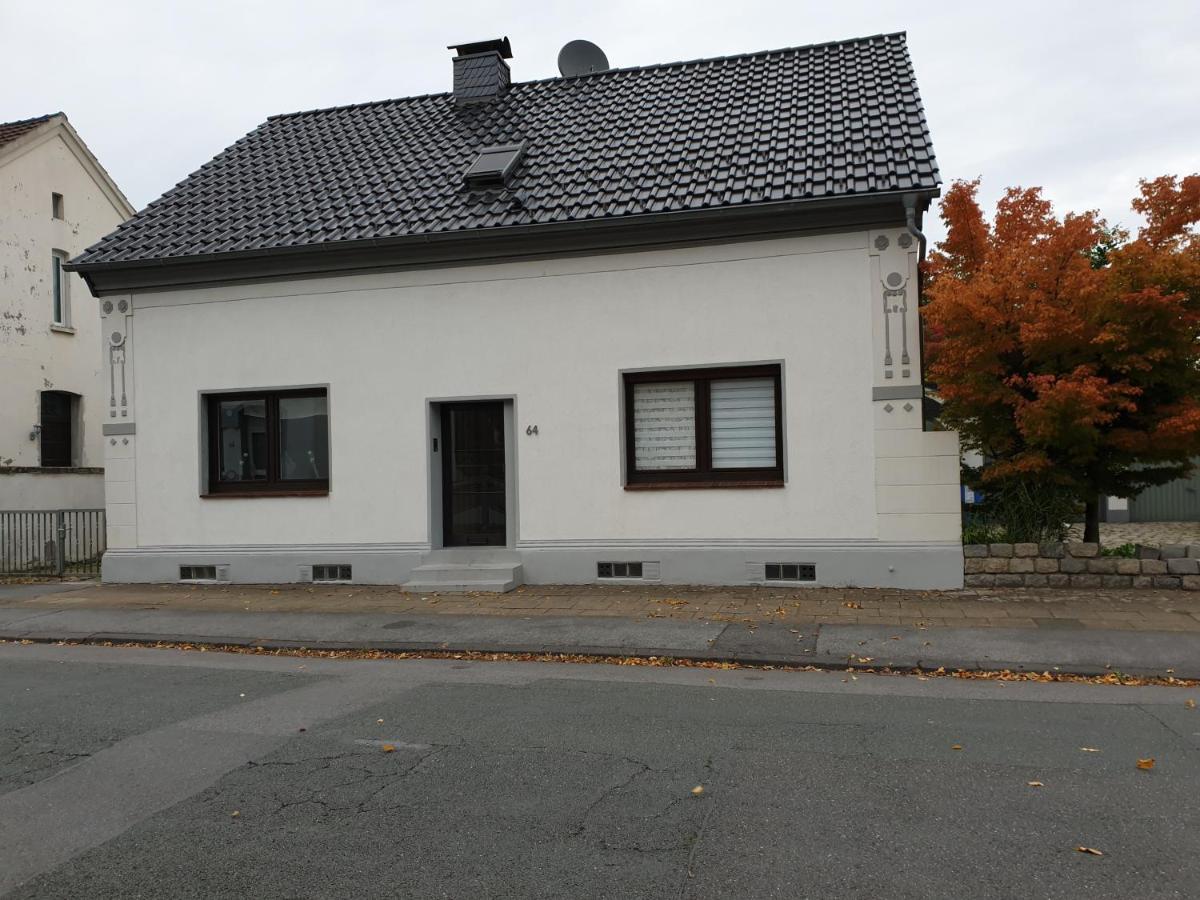 Ferienwohnung Oberhausen Alstaden Exteriör bild