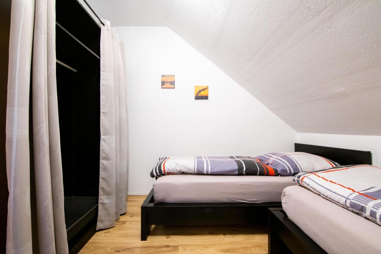 Ferienwohnung Oberhausen Alstaden Exteriör bild